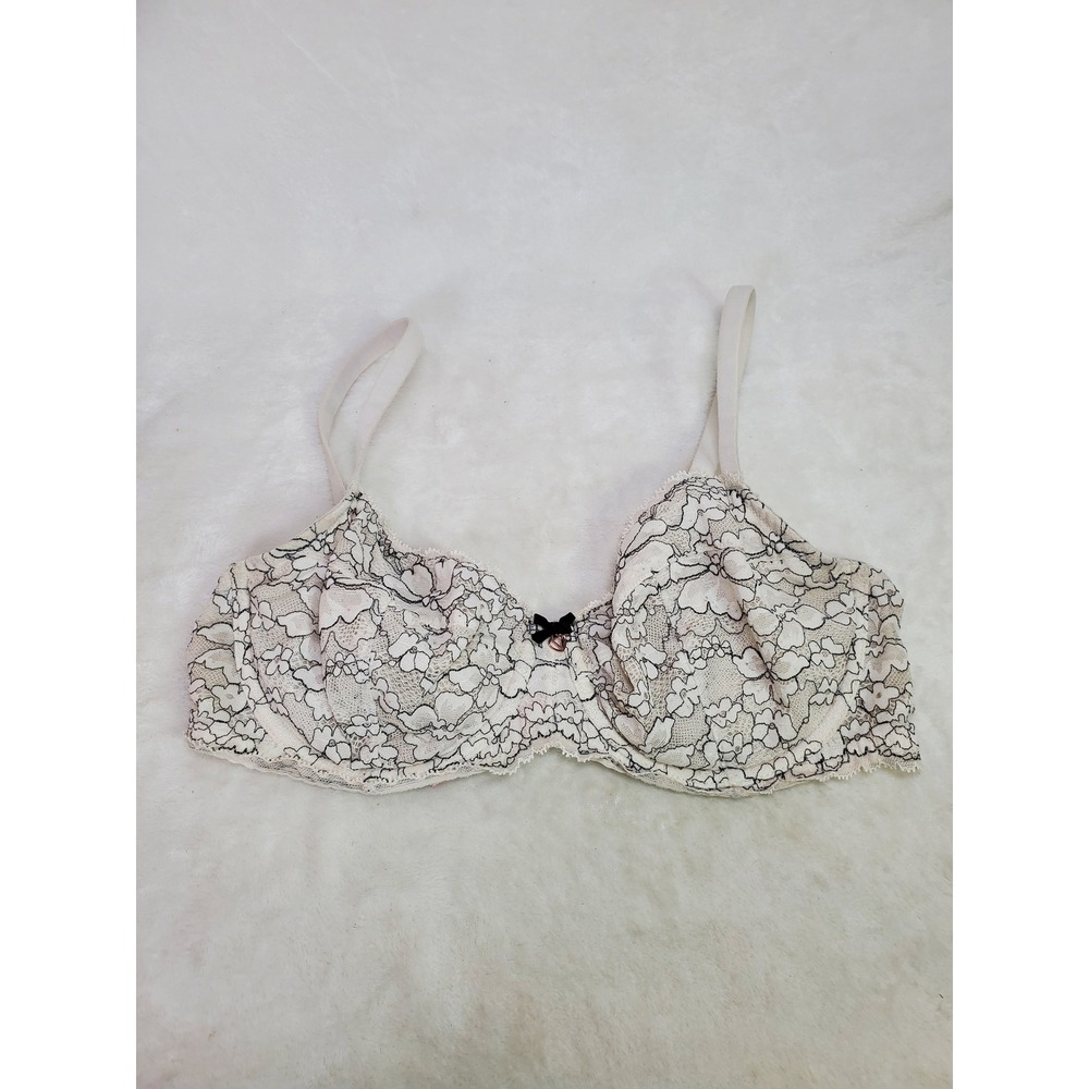 Victoria's Secret Body By Victoria Fairy Bridal Unlined Demi Bra 36D Floral Lace